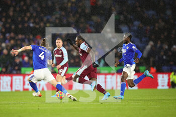 2022-02-13 - West Ham United forward Michail Antonio (9) during the English championship Premier League football match between Leicester City and West Ham United on February 13, 2022 at the King Power Stadium in Leicester, England - LEICESTER CITY VS WEST HAM UNITED - ENGLISH PREMIER LEAGUE - SOCCER