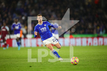 2022-02-13 - Leicester City Midfielder Kiernan Dewsbury-Hall (22) during the English championship Premier League football match between Leicester City and West Ham United on February 13, 2022 at the King Power Stadium in Leicester, England - LEICESTER CITY VS WEST HAM UNITED - ENGLISH PREMIER LEAGUE - SOCCER