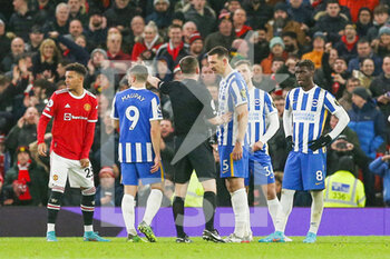 2022-02-16 - Brighton and Hove Albion defender Lewis Dunk (5) sent off red card during the English championship Premier League football match between Manchester United and Brighton and Hove Albion on February 15, 2022 at Old Trafford in Manchester, England - MANCHESTER UNITED VS BRIGHTON AND HOVE ALBION - ENGLISH PREMIER LEAGUE - SOCCER