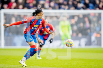 2022-02-19 - Crystal Palace Michael Olise during the English championship Premier League football match between Crystal Palace and Chelsea on February 19, 2022 at Selhurst Park in London, England - CRYSTAL PALACE VS CHELSEA - ENGLISH PREMIER LEAGUE - SOCCER