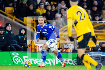 2022-02-20 - Leicester City Midfielder Youri Tielemans during the English championship Premier League football match between Wolverhampton Wanderers and Leicester City on February 20, 2022 at Molineux stadium in Wolverhampton, England - WOLVERHAMPTON WANDERERS VS LEICESTER CITY - ENGLISH PREMIER LEAGUE - SOCCER