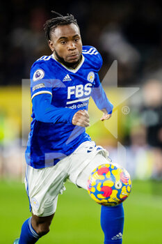 2022-02-20 - Leicester City Forward Ademola Lookman during the English championship Premier League football match between Wolverhampton Wanderers and Leicester City on February 20, 2022 at Molineux stadium in Wolverhampton, England - WOLVERHAMPTON WANDERERS VS LEICESTER CITY - ENGLISH PREMIER LEAGUE - SOCCER