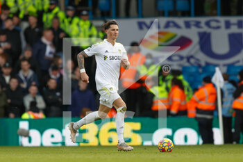 2022-02-26 - Leeds United defender Robin Koch during the English championship Premier League football match between Leeds United and Tottenham Hotspur on February 26, 2022 at Elland Road in Leeds, England - LEEDS UNITED VS TOTTENHAM HOTSPUR - ENGLISH PREMIER LEAGUE - SOCCER