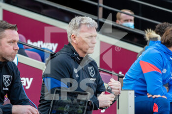 2022-02-27 - West Ham United manager David Moyes during the English championship Premier League football match between West Ham United and Wolverhampton Wanderers on February 27, 2022 at the London Stadium in London, England - WEST HAM UNITED VS WOLVERHAMPTON WANDERERS - ENGLISH PREMIER LEAGUE - SOCCER