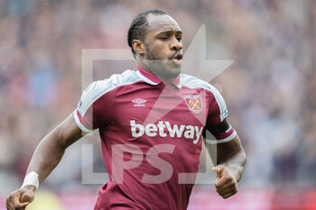 2022-03-13 - West Ham United striker Michail Antonio during the English championship Premier League football match between West Ham United and Aston Villa on March 13, 2022 at the London Stadium in London, England - WEST HAM UNITED VS ASTON VILLA - ENGLISH PREMIER LEAGUE - SOCCER