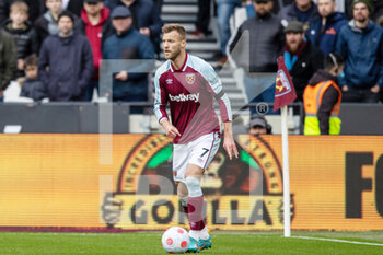2022-03-13 - West Ham United striker Andriy Yarmolenko during the English championship Premier League football match between West Ham United and Aston Villa on March 13, 2022 at the London Stadium in London, England - WEST HAM UNITED VS ASTON VILLA - ENGLISH PREMIER LEAGUE - SOCCER
