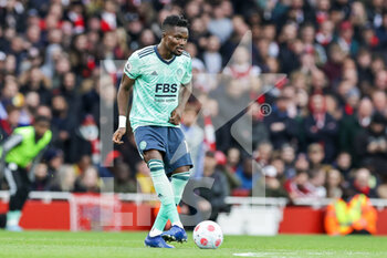 2022-03-13 - Daniel Amartey (18) of Leicester City during the English championship Premier League football match between Arsenal and Leicester City on March 13, 2022 at the Emirates Stadium in London, England - ARSENAL VS LEICESTER CITY - ENGLISH PREMIER LEAGUE - SOCCER