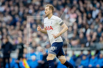 2022-03-20 - Harry Kane (10) of Tottenham Hotspur during the English championship Premier League football match between Tottenham Hotspur and West Ham United on March 20, 2022 at Tottenham Hotspur Stadium in London, England - TOTTENHAM HOTSPUR VS WEST HAM UNITED - ENGLISH PREMIER LEAGUE - SOCCER