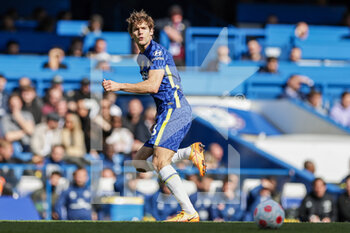 2022-04-02 - Marcos Alonso (3) of Chelsea during the English championship Premier League football match between Chelsea and Brentford on April 2, 2022 at Stamford Bridge in London, England - CHELSEA VS BRENTFORD - ENGLISH PREMIER LEAGUE - SOCCER
