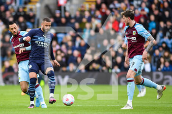 2022-04-02 - Manchester City's defender Kyle Walker during the English championship Premier League football match between Burnley and Manchester City on April 2, 2022 at Turf Moor in Burnley, England - BURNLEY VS MANCHESTER CITY - ENGLISH PREMIER LEAGUE - SOCCER