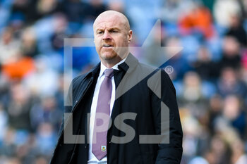 2022-04-02 - Burnley manager Sean Dyche during the English championship Premier League football match between Burnley and Manchester City on April 2, 2022 at Turf Moor in Burnley, England - BURNLEY VS MANCHESTER CITY - ENGLISH PREMIER LEAGUE - SOCCER