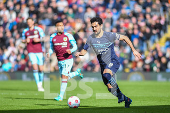 2022-04-02 - Manchester City's midfielder Ilkay Gundogan during the English championship Premier League football match between Burnley and Manchester City on April 2, 2022 at Turf Moor in Burnley, England - BURNLEY VS MANCHESTER CITY - ENGLISH PREMIER LEAGUE - SOCCER