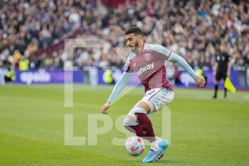 2022-04-03 - West Ham United Said Benrahma during the English championship Premier League football match between West Ham United and Everton on April 3, 2022 at the London Stadium in London, England - WEST HAM UNITED VS EVERTON - ENGLISH PREMIER LEAGUE - SOCCER