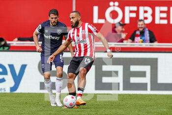 2022-04-10 - Bryan Mbeumo (19) of Brentford during the English championship Premier League football match between Brentford and West Ham United on April 10, 2022 at Brentford Community Stadium in Brentford, England - BRENTFORD VS WEST HAM UNITED - ENGLISH PREMIER LEAGUE - SOCCER