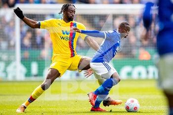 2022-04-10 - Nampalys Mendy of Leicester City and Crystal Palace forward Jean-Philippe Mateta during the English championship Premier League football match between Leicester City and Crystal Palace on April 10, 2022 at the King Power Stadium in Leicester, England - LEICESTER CITY VS CRYSTAL PALACE - ENGLISH PREMIER LEAGUE - SOCCER