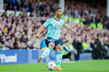 2022-04-20 - Leicester City's midfielder Youri Tielemans during the English championship Premier League football match between Everton and Leicester City on April 20, 2022 at Goodison Park in Liverpool, England - EVERTON VS LEICESTER CITY - ENGLISH PREMIER LEAGUE - SOCCER