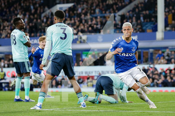 2022-04-20 - Everton's forward Richarlison (7) celebrates a goal 1-1 during the English championship Premier League football match between Everton and Leicester City on April 20, 2022 at Goodison Park in Liverpool, England - EVERTON VS LEICESTER CITY - ENGLISH PREMIER LEAGUE - SOCCER