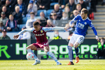 2022-04-23 - Aston Villa midfielder Jacob Ramsey (41) battles for possession with Leicester City midfielder James Maddison during the English championship Premier League football match between Leicester City and Aston Villa on April 23, 2022 at the King Power Stadium in Leicester, England - LEICESTER CITY VS ASTON VILLA - ENGLISH PREMIER LEAGUE - SOCCER