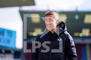 2022-04-24 - Bruno Lage of Wolverhampton Wanderers (Manager) before the English championship Premier League football match between Burnley and Wolverhampton Wanderers on April 24, 2022 at Turf Moor in Burnley, England - BURNLEY VS WOLVERHAMPTON WANDERERS - ENGLISH PREMIER LEAGUE - SOCCER