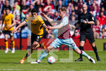 2022-04-24 - Wolverhampton Wanderers forward Raul Jimenez (9) and Burnley defender Nathan Collins (22) during the English championship Premier League football match between Burnley and Wolverhampton Wanderers on April 24, 2022 at Turf Moor in Burnley, England - BURNLEY VS WOLVERHAMPTON WANDERERS - ENGLISH PREMIER LEAGUE - SOCCER