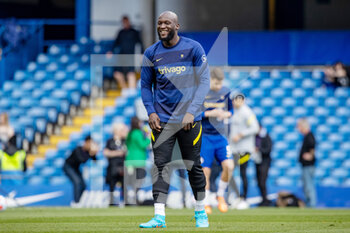 2022-04-24 - Chelsea forward Romelu Lukaku (9) warms up before the English championship Premier League football match between Chelsea and West Ham United on April 24, 2022 at Stamford Bridge in London, England - CHELSEA VS WEST HAM UNITED - ENGLISH PREMIER LEAGUE - SOCCER