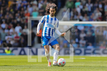 2022-04-24 - Brighton and Hove Albion defender Marc Cucurella during the English championship Premier League football match between Brighton and Hove Albion and Southampton on April 24, 2022 at the American Express Community Stadium in Brighton and Hove, England - BRIGHTON AND HOVE ALBION VS SOUTHAMPTON - ENGLISH PREMIER LEAGUE - SOCCER