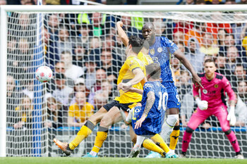 2022-05-07 - Christian Pulisic (10) of Chelsea shoots during the English championship Premier League football match between Chelsea and Wolverhampton Wanderers on May 7, 2022 at Stamford Bridge in London, England - CHELSEA VS WOLVERHAMPTON WANDERERS - ENGLISH PREMIER LEAGUE - SOCCER
