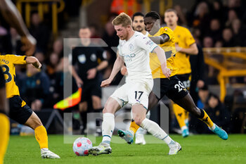 2022-05-11 - Manchester City midfielder Kevin De Bruyne during the English championship Premier League football match between Wolverhampton Wanderers and Manchester City on May 11, 2022 at Molineux stadium in Wolverhampton, England - WOLVERHAMPTON WANDERERS VS MANCHESTER CITY - ENGLISH PREMIER LEAGUE - SOCCER