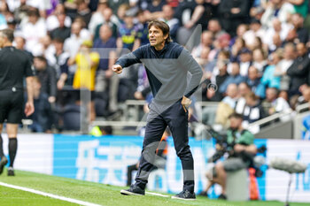 2022-05-15 - Antonio Conte Manager of Tottenham Hotspur during the English championship Premier League football match between Tottenham Hotspur and Burnley on May 15, 2022 at Tottenham Hotspur Stadium in London, England - TOTTENHAM HOTSPUR VS BURNLEY - ENGLISH PREMIER LEAGUE - SOCCER