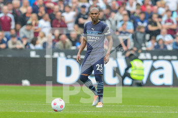 2022-05-15 - Manchester City midfielder Fernandinho during the English championship Premier League football match between West Ham United and Manchester City on May 15, 2022 at the London Stadium in London, England - WEST HAM UNITED VS MANCHESTER CITY - ENGLISH PREMIER LEAGUE - SOCCER