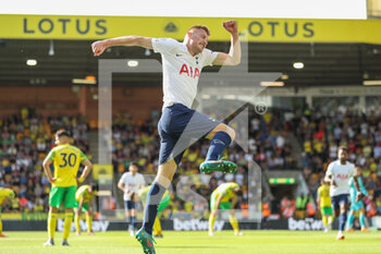 2022-05-22 - Dejan Kulusevski (21) of Tottenham Hotspur celebrates his goal 0-3 during the English championship Premier League football match between Norwich City and Tottenham Hotspur on May 22, 2022 at Carrow Road in Norwich, England - NORWICH CITY VS TOTTENHAM HOTSPUR - ENGLISH PREMIER LEAGUE - SOCCER