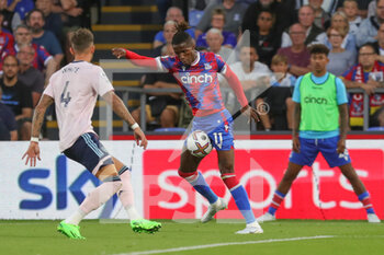 2022-08-05 - Crystal Palace Wilfried Zaha during the English championship Premier League football match between Crystal Palace and Arsenal on August 5, 2022 at Selhurst Park in London, England - FOOTBALL - ENGLISH CHAMP - CRYSTAL PALACE V ARSENAL - ENGLISH PREMIER LEAGUE - SOCCER