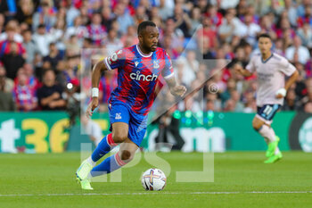 2022-08-05 - Crystal Palace Jordan Ayew during the English championship Premier League football match between Crystal Palace and Arsenal on August 5, 2022 at Selhurst Park in London, England - FOOTBALL - ENGLISH CHAMP - CRYSTAL PALACE V ARSENAL - ENGLISH PREMIER LEAGUE - SOCCER