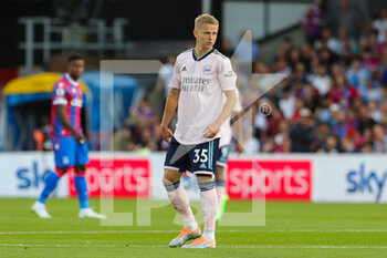 2022-08-05 - Arsenal defender Oleksandr Zinchenko during the English championship Premier League football match between Crystal Palace and Arsenal on August 5, 2022 at Selhurst Park in London, England - FOOTBALL - ENGLISH CHAMP - CRYSTAL PALACE V ARSENAL - ENGLISH PREMIER LEAGUE - SOCCER