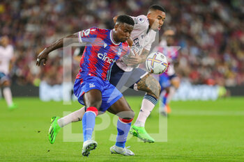 2022-08-05 - Arsenal striker Gabriel Jesus (9) battles Crystal Palace Marc Guehi during the English championship Premier League football match between Crystal Palace and Arsenal on August 5, 2022 at Selhurst Park in London, England - FOOTBALL - ENGLISH CHAMP - CRYSTAL PALACE V ARSENAL - ENGLISH PREMIER LEAGUE - SOCCER