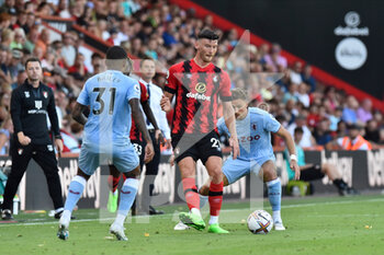 2022-08-06 - Kieffer Moore (21) of AFC Bournemouth during the English championship Premier League football match between Bournemouth and Aston Villa on August 6, 2022 at the Vitality Stadium in Bournemouth, England - FOOTBALL - ENGLISH CHAMP - BOURNEMOUTH V ASTON VILLA - ENGLISH PREMIER LEAGUE - SOCCER