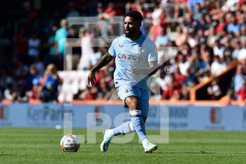 2022-08-06 - Douglas Luiz (6) of Aston Villa during the English championship Premier League football match between Bournemouth and Aston Villa on August 6, 2022 at the Vitality Stadium in Bournemouth, England - FOOTBALL - ENGLISH CHAMP - BOURNEMOUTH V ASTON VILLA - ENGLISH PREMIER LEAGUE - SOCCER