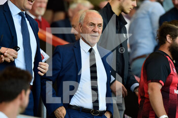 2022-08-06 - Bournemouth chairman Jeff Mostyn during the English championship Premier League football match between Bournemouth and Aston Villa on August 6, 2022 at the Vitality Stadium in Bournemouth, England - FOOTBALL - ENGLISH CHAMP - BOURNEMOUTH V ASTON VILLA - ENGLISH PREMIER LEAGUE - SOCCER