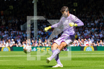 2022-08-06 - Liverpool goalkeeper Alisson Becker during the English championship Premier League football match between Fulham and Liverpool on August 6, 2022 at Craven Cottage in London, England - FOOTBALL - ENGLISH CHAMP - FULHAM V LIVERPOOL - ENGLISH PREMIER LEAGUE - SOCCER