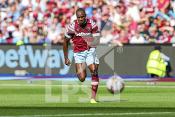 2022-08-07 - Michail Antonio (9) of West Ham during the English championship Premier League football match between West Ham United and Manchester City on August 7, 2022 at the London Stadium in London, England - FOOTBALL - ENGLISH CHAMP - WEST HAM V MANCHESTER CITY - ENGLISH PREMIER LEAGUE - SOCCER