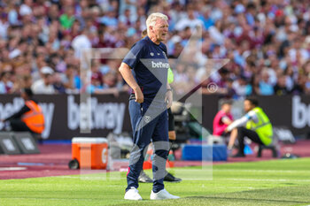 2022-08-07 - David Moyes Manager of West Ham during the English championship Premier League football match between West Ham United and Manchester City on August 7, 2022 at the London Stadium in London, England - FOOTBALL - ENGLISH CHAMP - WEST HAM V MANCHESTER CITY - ENGLISH PREMIER LEAGUE - SOCCER