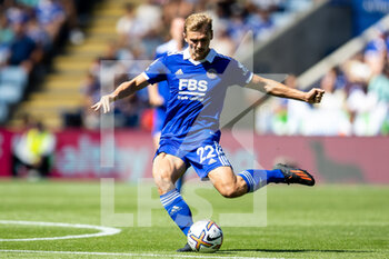 2022-08-07 - Leicester City midfielder Kiernan Dewsbury-Hall during the English championship Premier League football match between Leicester City and Brentford on August 7, 2022 at the King Power Stadium in Leicester, England - FOOTBALL - ENGLISH CHAMP - LEICESTER V BRENTFORD - ENGLISH PREMIER LEAGUE - SOCCER