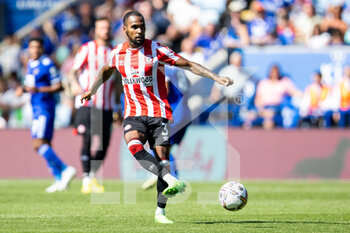2022-08-07 - Brentford defender Rico Henry during the English championship Premier League football match between Leicester City and Brentford on August 7, 2022 at the King Power Stadium in Leicester, England - FOOTBALL - ENGLISH CHAMP - LEICESTER V BRENTFORD - ENGLISH PREMIER LEAGUE - SOCCER