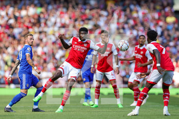 2022-08-13 - Thomas Partey (5) of Arsenal during the English championship Premier League football match between Arsenal and Leicester City on August 13, 2022 at the Emirates Stadium in London, England - FOOTBALL - ENGLISH CHAMP - ARSENAL V LEICESTER - ENGLISH PREMIER LEAGUE - SOCCER