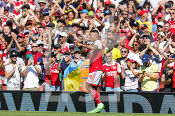 2022-08-13 - Gabriel Jesus (9) of Arsenal scores a goal and celebrates 1-0 during the English championship Premier League football match between Arsenal and Leicester City on August 13, 2022 at the Emirates Stadium in London, England - FOOTBALL - ENGLISH CHAMP - ARSENAL V LEICESTER - ENGLISH PREMIER LEAGUE - SOCCER