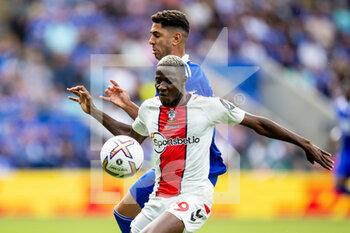 2022-08-20 - Southampton midfielder Moussa Djenepo during the English championship Premier League football match between Leicester City and Southampton on August 20, 2022 at the King Power Stadium in Leicester, England - FOOTBALL - ENGLISH CHAMP - LEICESTER V SOUTHAMPTON - ENGLISH PREMIER LEAGUE - SOCCER