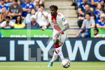 2022-08-20 - Southampton defender Mohammed Salisu during the English championship Premier League football match between Leicester City and Southampton on August 20, 2022 at the King Power Stadium in Leicester, England - FOOTBALL - ENGLISH CHAMP - LEICESTER V SOUTHAMPTON - ENGLISH PREMIER LEAGUE - SOCCER