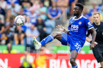 2022-08-20 - Leicester City midfielder Wilfred Ndidi during the English championship Premier League football match between Leicester City and Southampton on August 20, 2022 at the King Power Stadium in Leicester, England - FOOTBALL - ENGLISH CHAMP - LEICESTER V SOUTHAMPTON - ENGLISH PREMIER LEAGUE - SOCCER