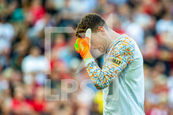 2022-08-27 - Bournemouth's goalkeeper Mark Travers (1) looking dejected during the English championship Premier League football match between Liverpool and Bournemouth on August 27, 2022 at Anfield in Liverpool, England - FOOTBALL - ENGLISH CHAMP - LIVERPOOL V BOURNEMOUTH - ENGLISH PREMIER LEAGUE - SOCCER