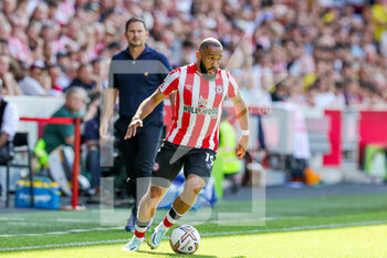 2022-08-27 - Bryan Mbeumo (19) of Brentford during the English championship Premier League football match between Brentford and Everton on August 27, 2022 at Gtech Community Stadium in Brentford, England - FOOTBALL - ENGLISH CHAMP - BRENTFORD V EVERTON - ENGLISH PREMIER LEAGUE - SOCCER